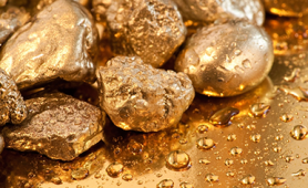Gold prepares to break the bearish trend