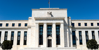 ФРС планирует «мощно поддерживать» экономику